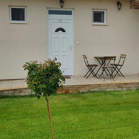 Village Garden Family Tiszakanyar